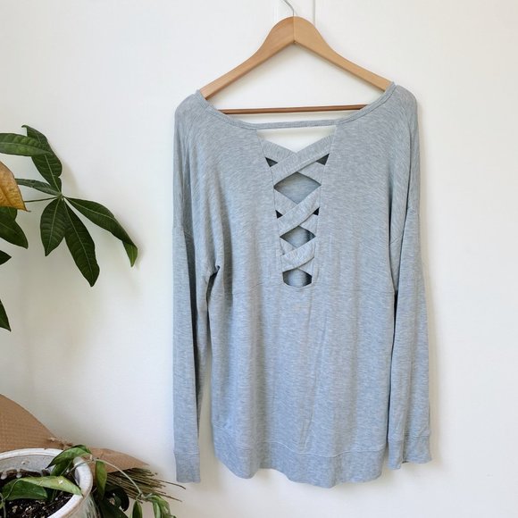 SOFT COMFY LONG SLEEVE V-NECK LOUNGE GRAY CROSS BACK TOP - Picture 2 of 3